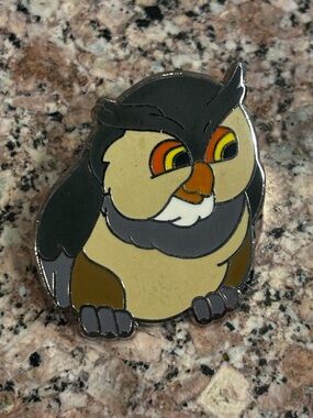 Disney Friend Owl Walt Disney's Bambi Booster Collection 2008 Pin